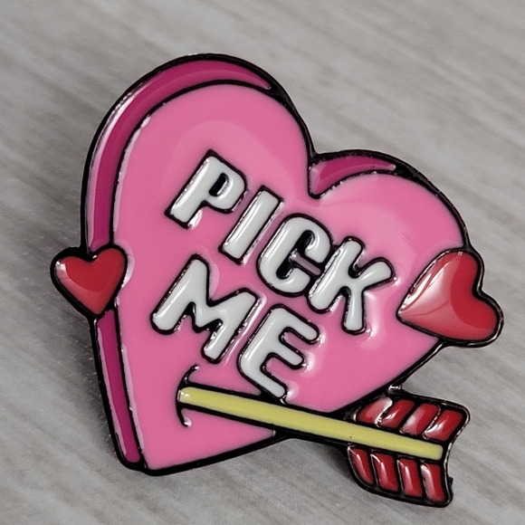Pick Me Heart Pierced By Cupid's Arrow Enamel Pin - Picture 2 of 9